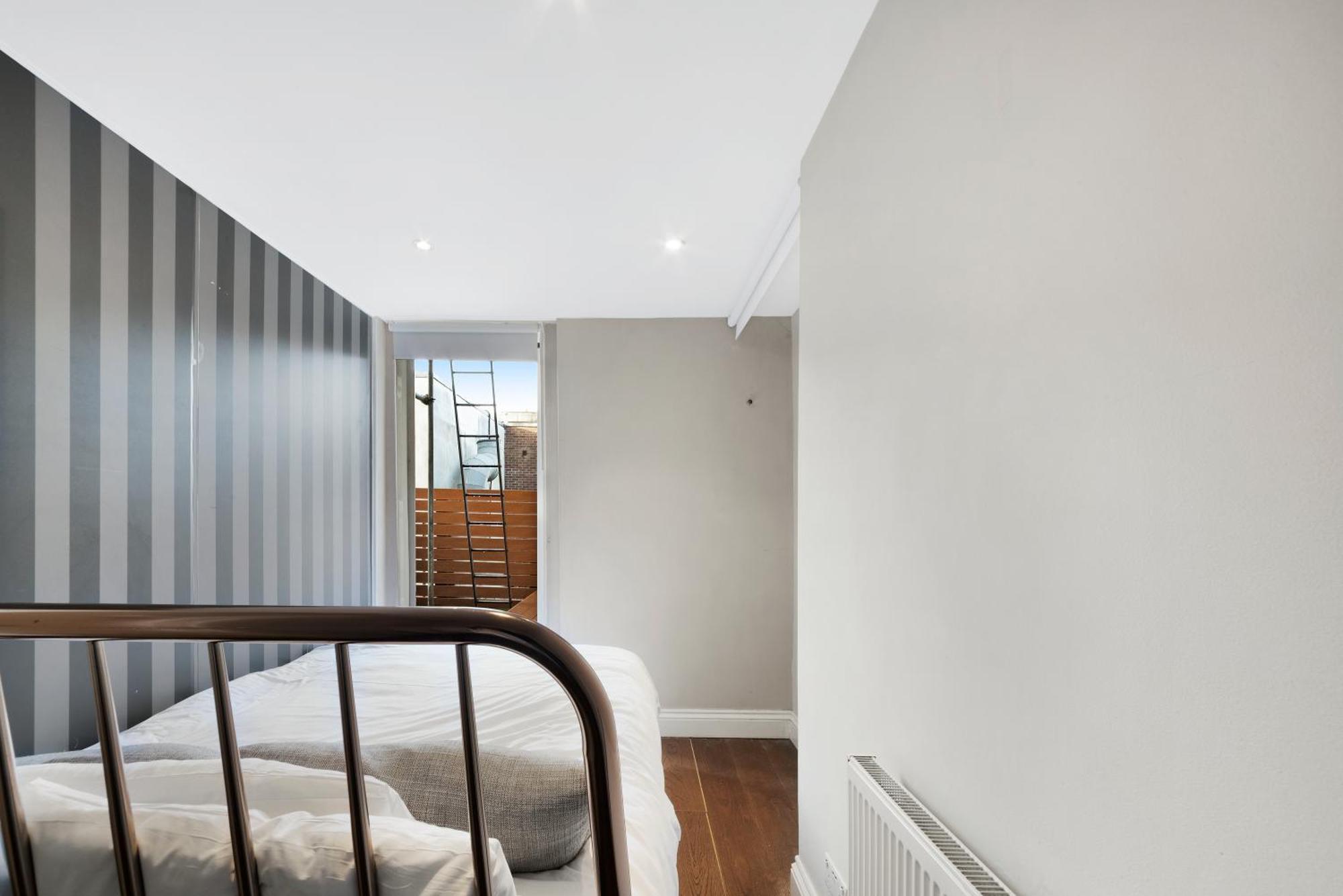 לונדון Modernised Apartments 1 And 2 Bedrooms Option Terrace And Balcony High Street מראה חיצוני תמונה