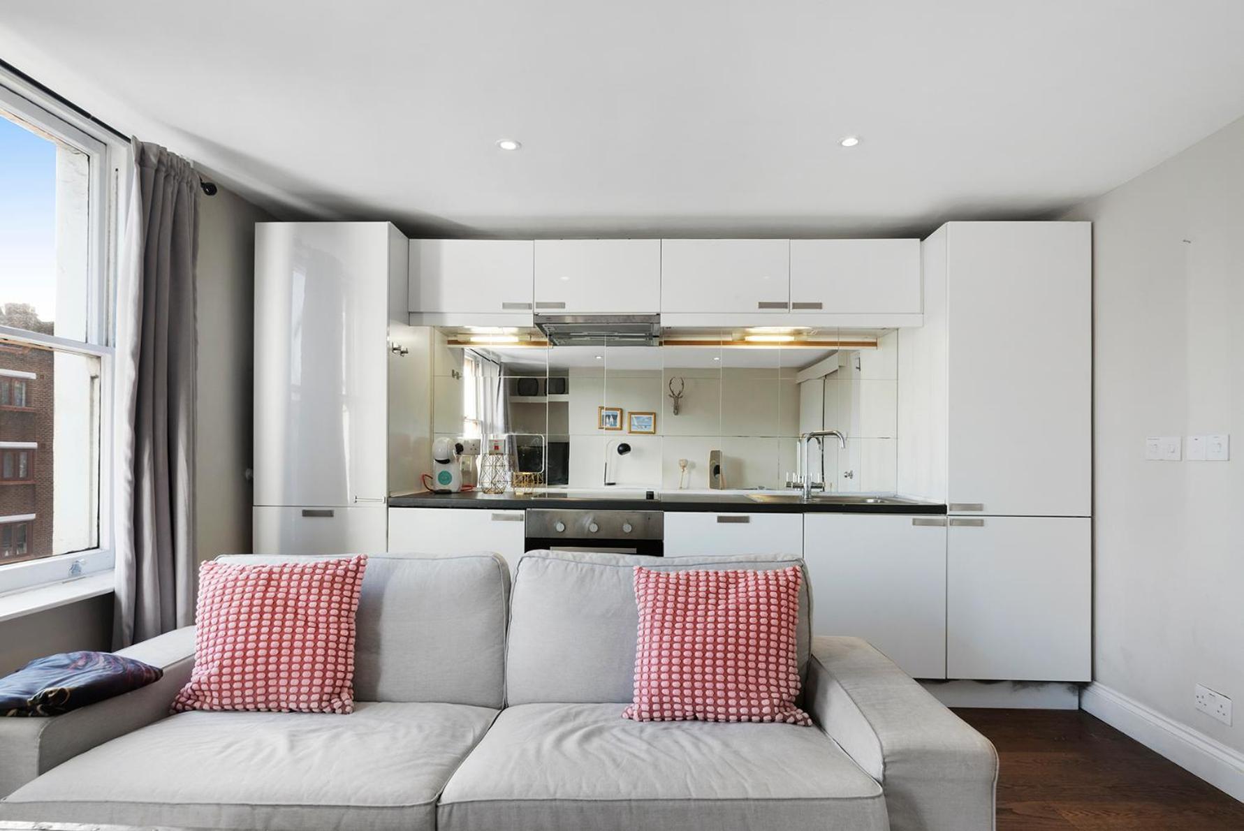 לונדון Modernised Apartments 1 And 2 Bedrooms Option Terrace And Balcony High Street מראה חיצוני תמונה